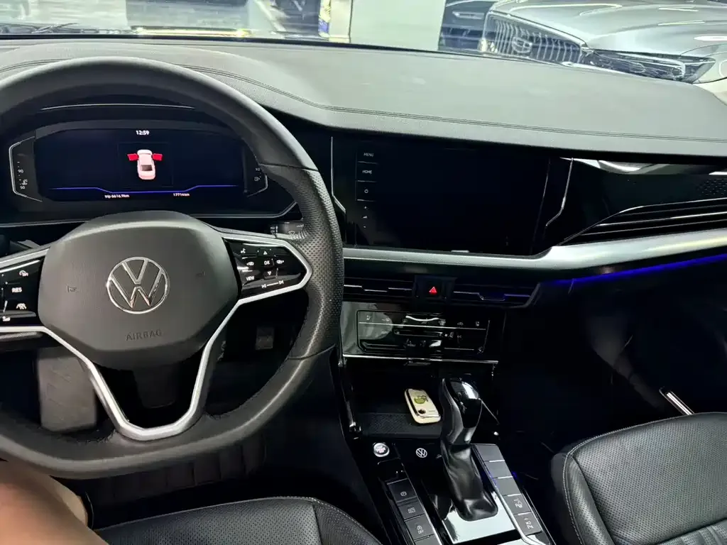 Volkswagen Passat — фото 5
