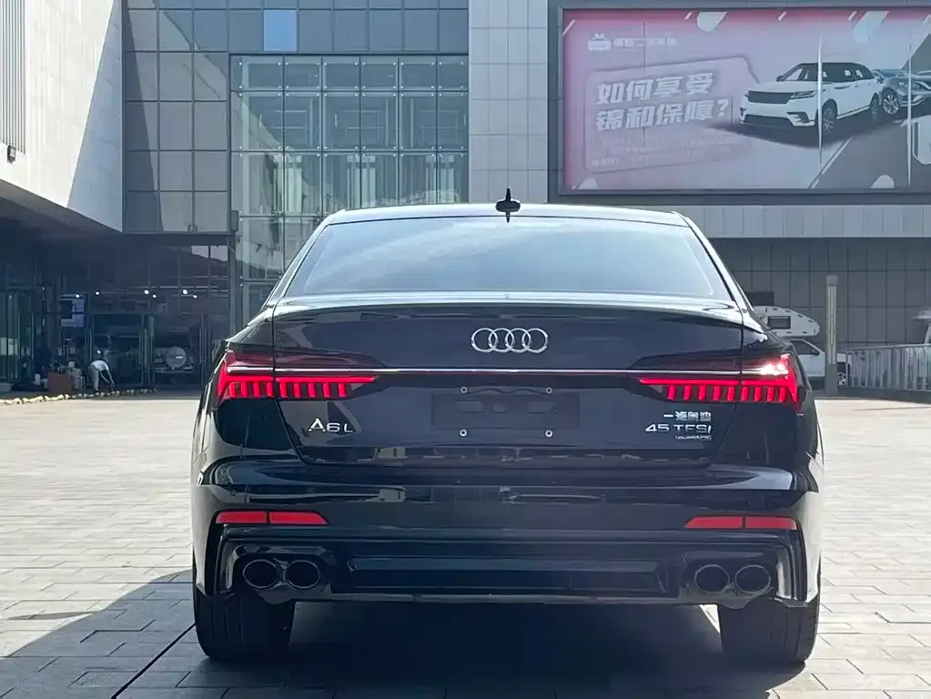 Audi A6L — фото 10
