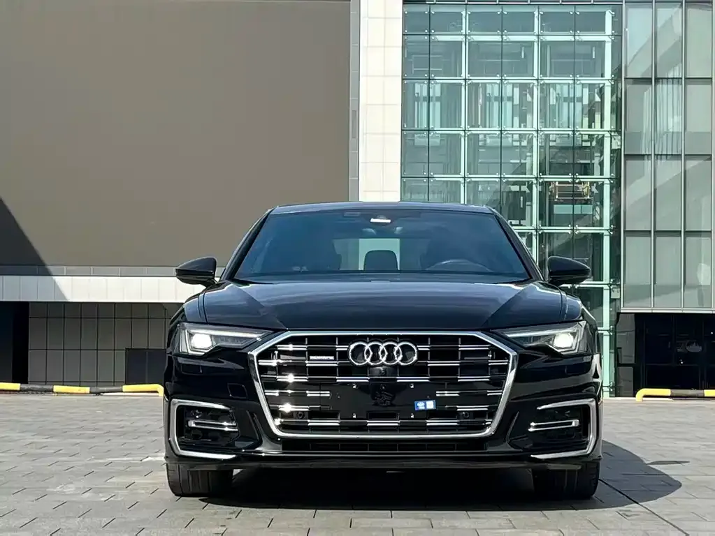 Audi A6L — фото 5