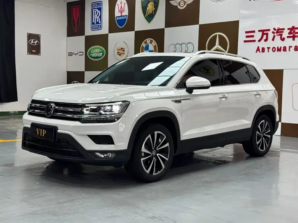 Volkswagen Tharu — фото 1
