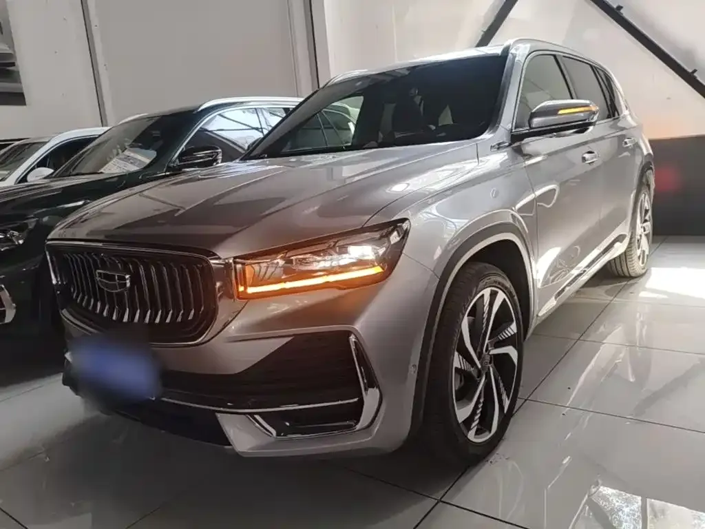 Geely Xingyue L — фото 10