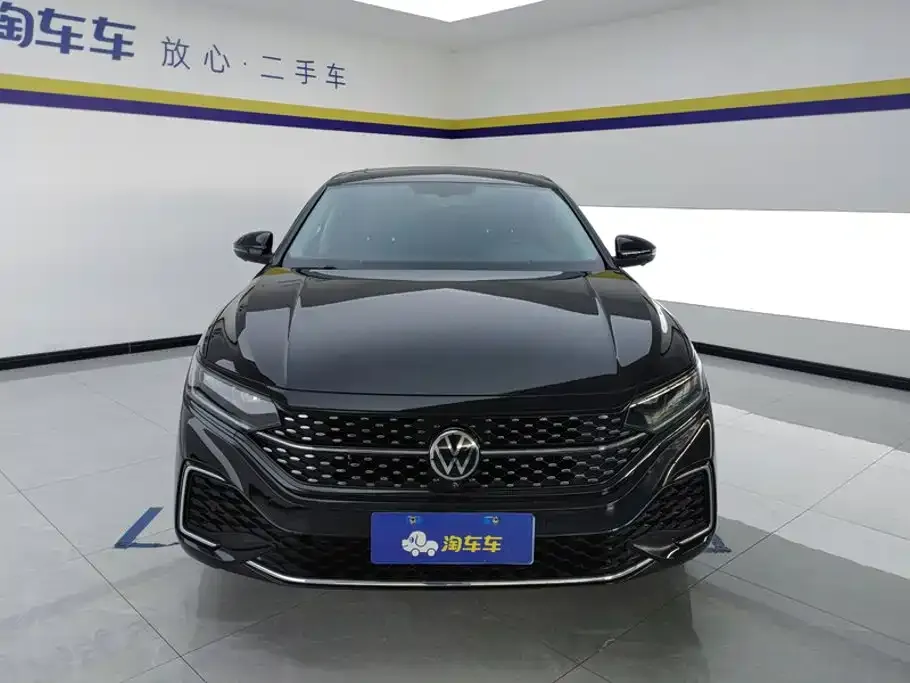 Volkswagen Passat — фото 3