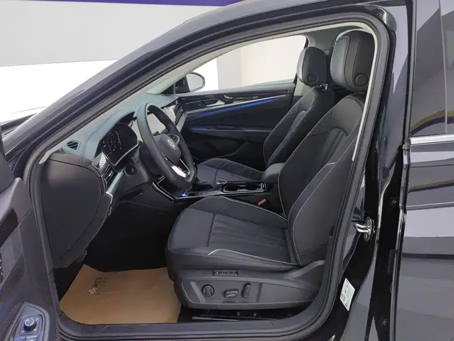 Volkswagen Passat — фото 7