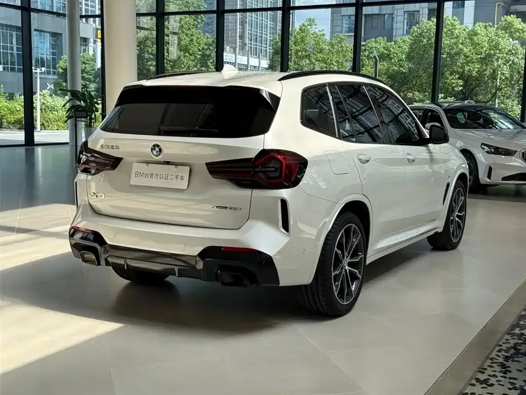BMW X3 — фото 9