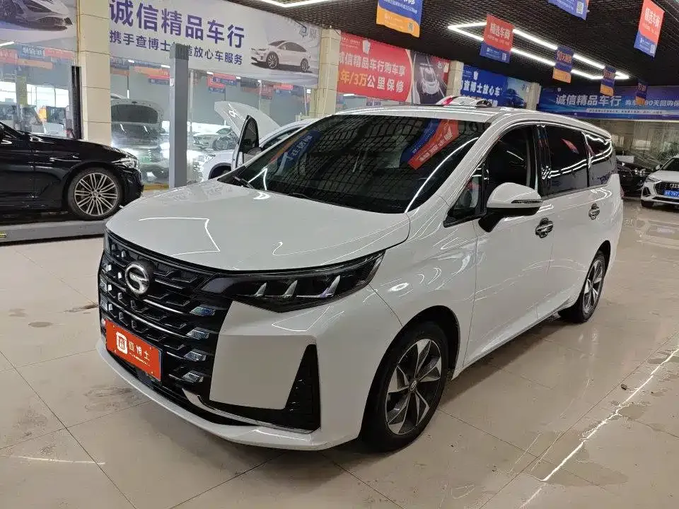 GAC Motor Trumpchi M6 — фото 1