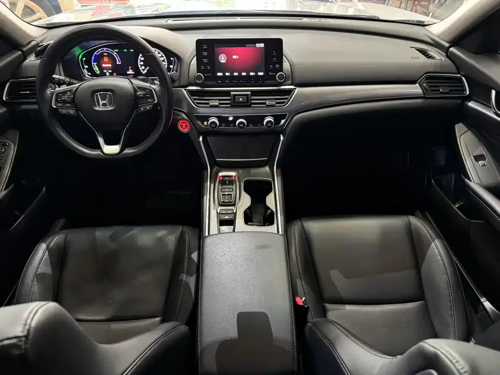 Honda Accord — фото 3
