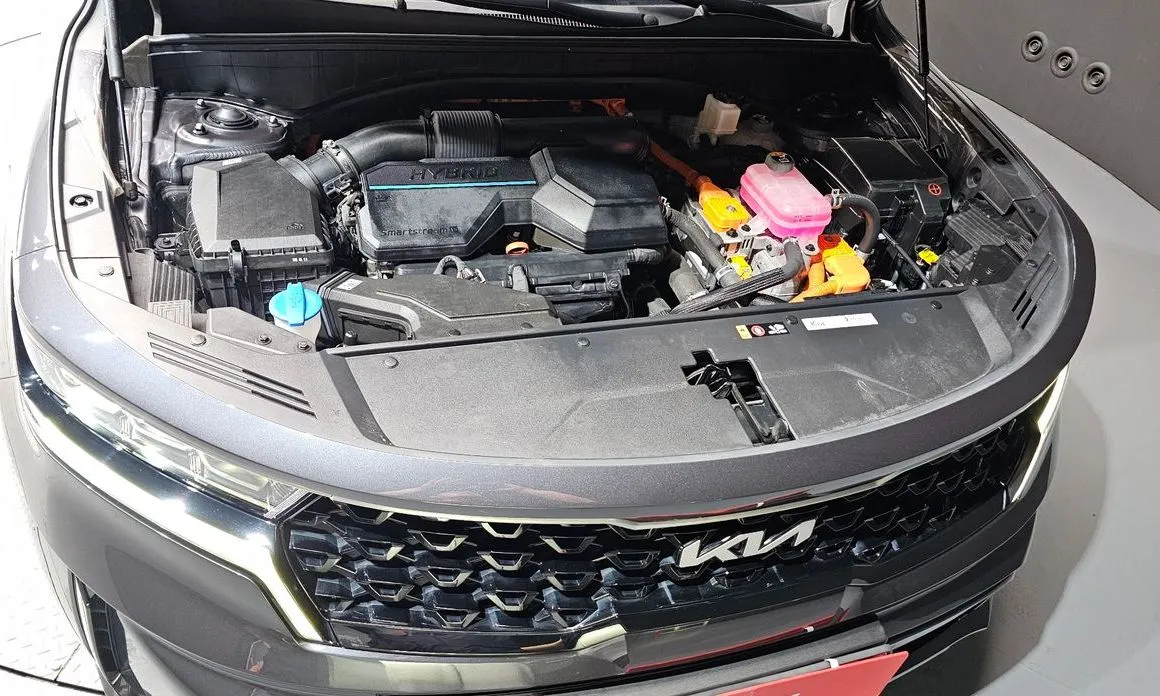 Kia Sorento — фото 6
