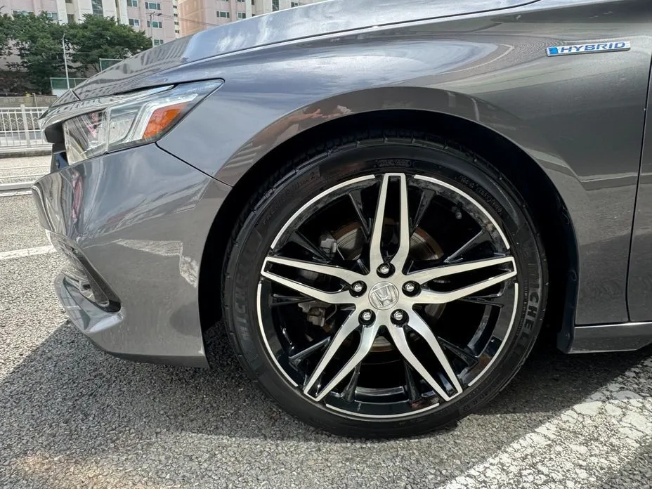 Honda Accord — фото 6