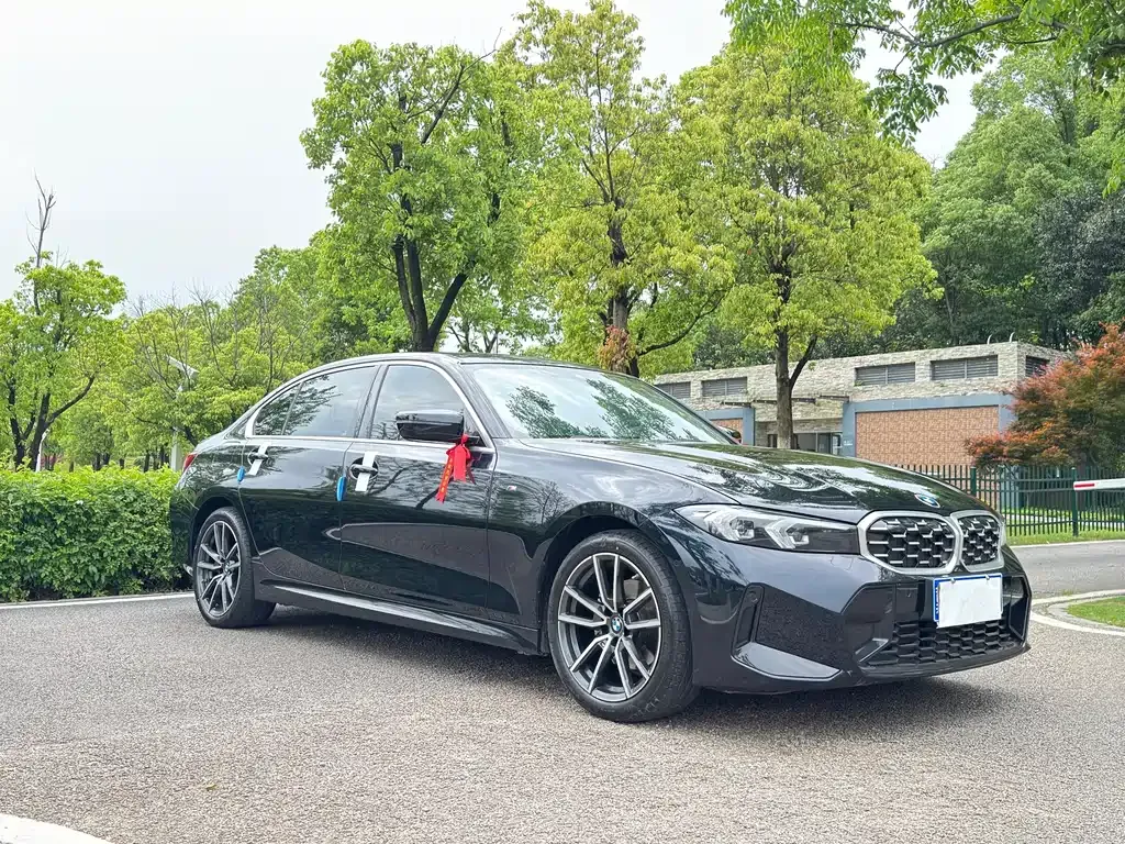 BMW 3 Series — фото 1