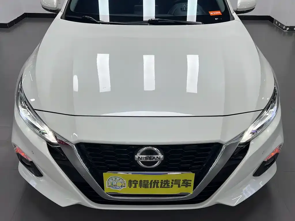 Nissan Teana — фото 2
