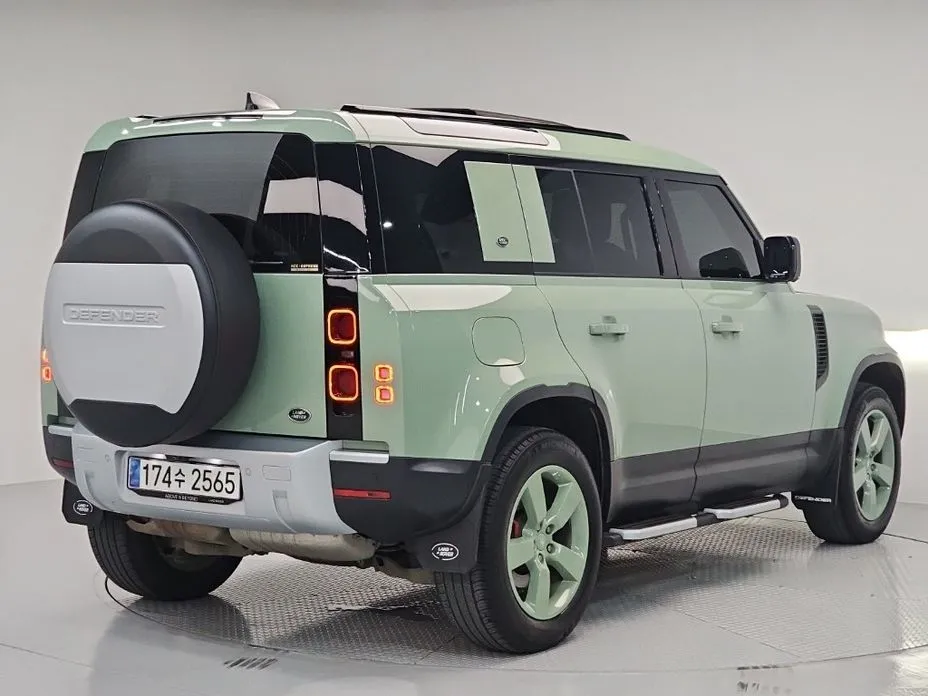 Land Rover Defender — фото 4