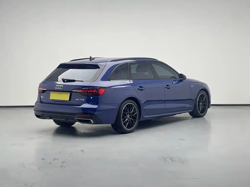 Audi A4 (Import) — фото 9