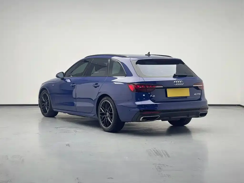 Audi A4 (Import) — фото 3