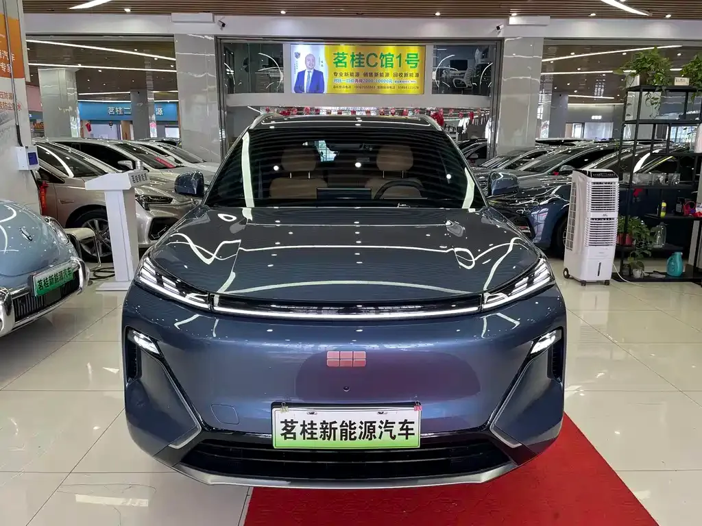 Geely Galaxy Xingjian 7 — фото 9