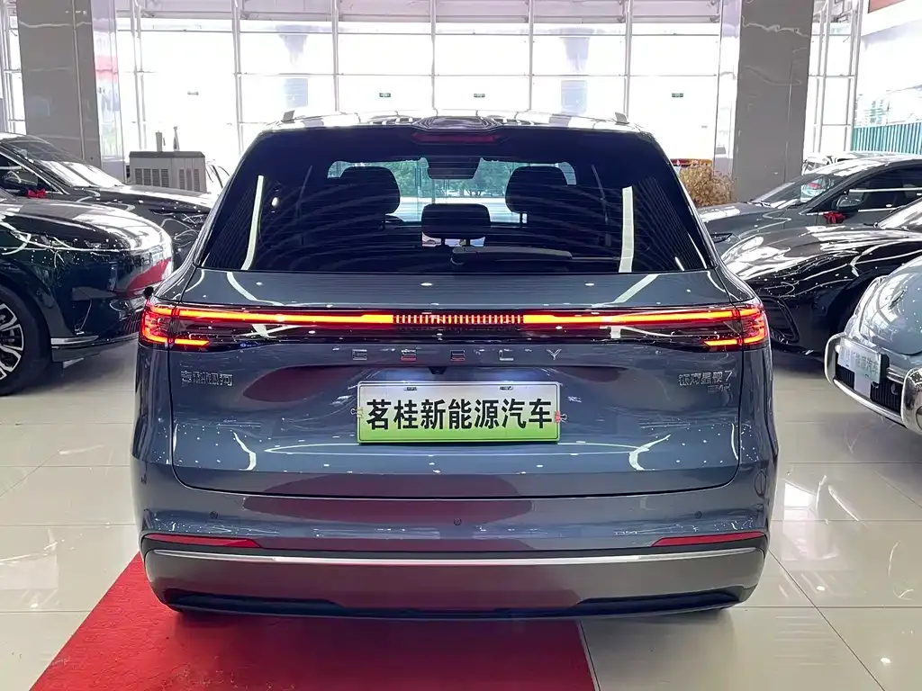 Geely Galaxy Xingjian 7 — фото 4
