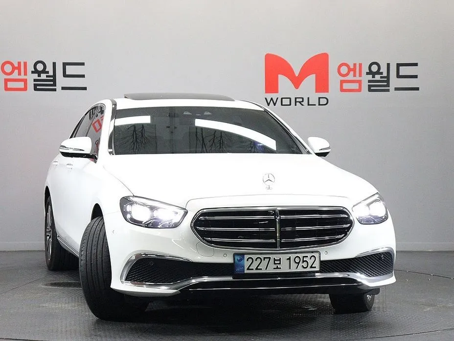 Mercedes-Benz E-Class 2023 из KR, фото 3