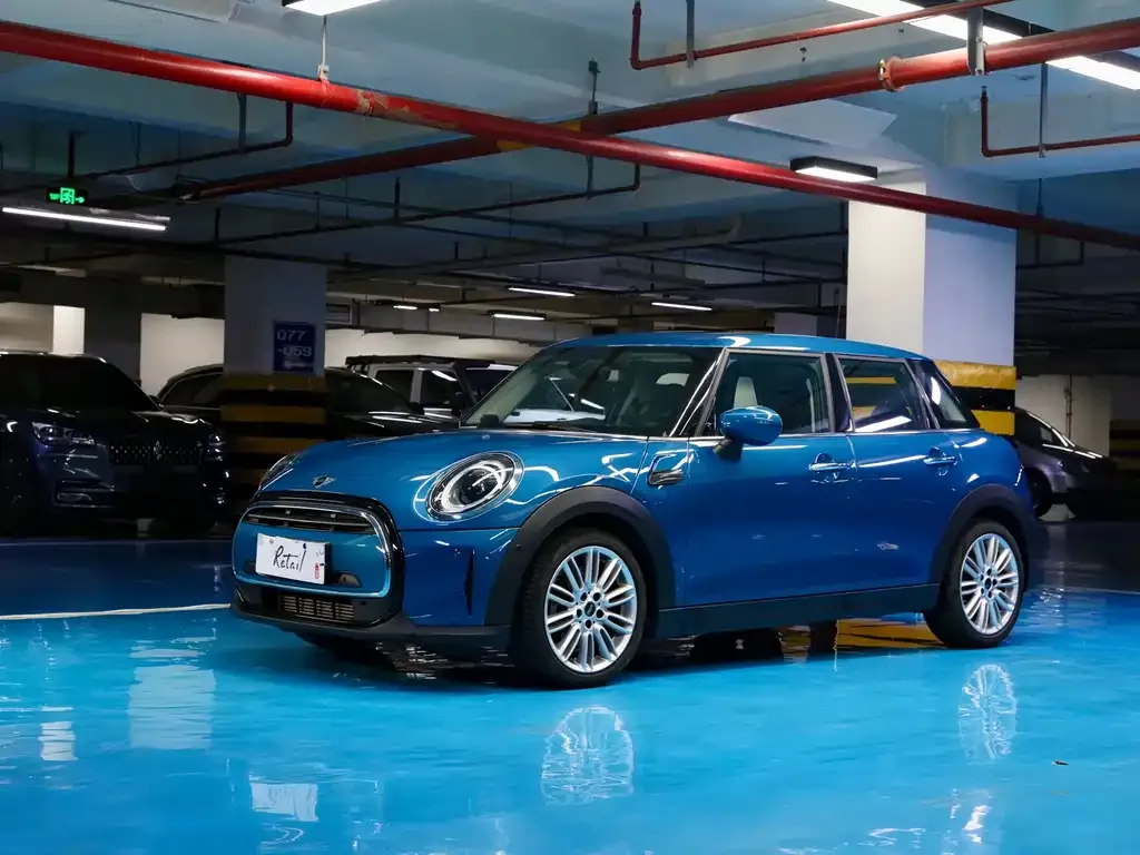 MINI Cooper (3-door) — фото 1