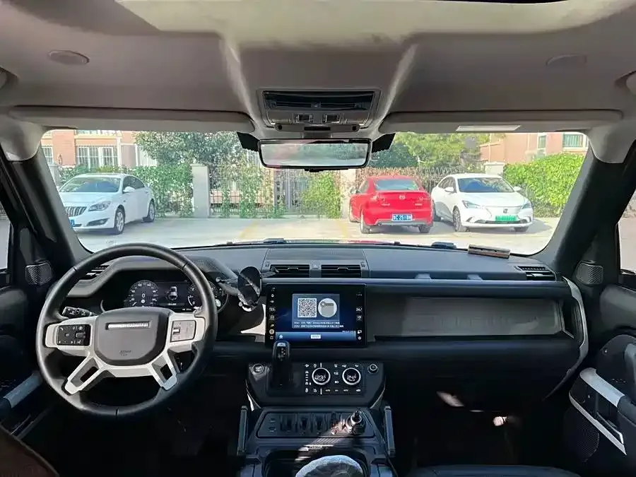 Land Rover Defender — фото 8