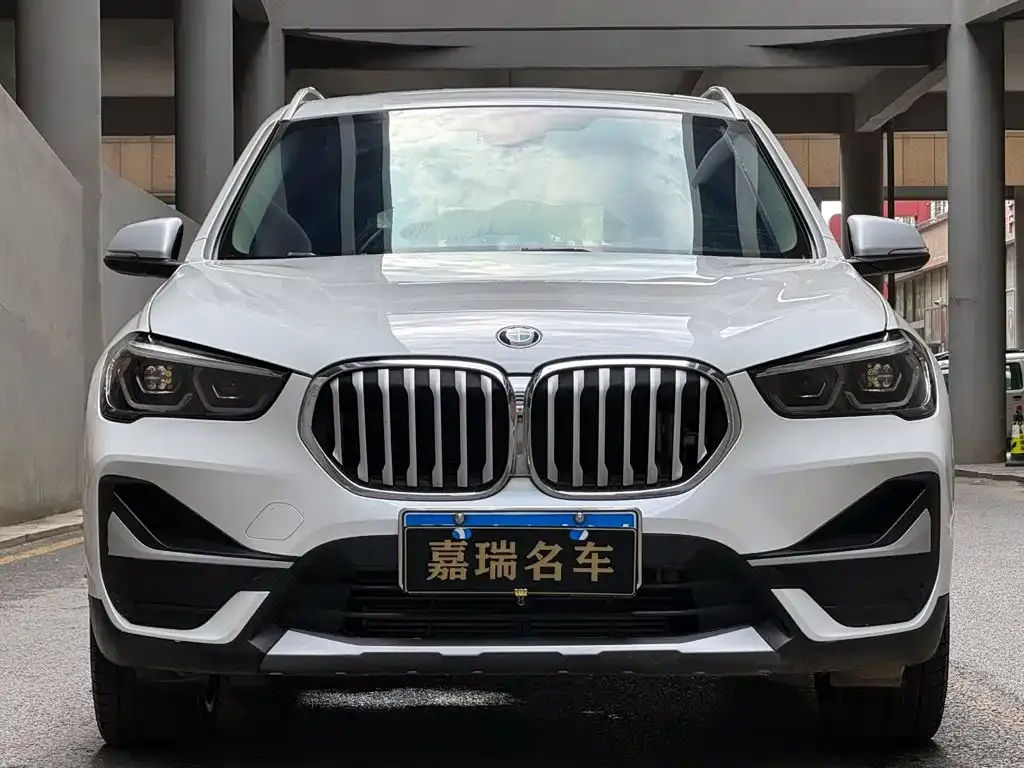 BMW X1 — фото 2