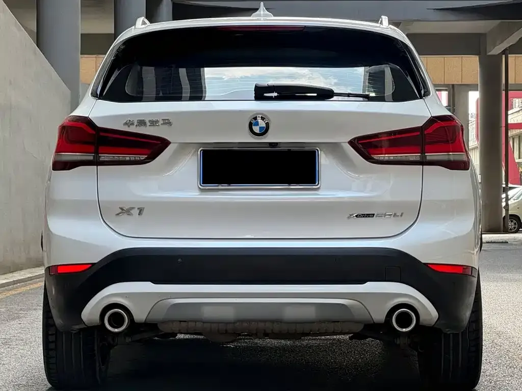 BMW X1 — фото 6