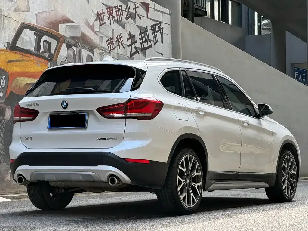 BMW X1 — фото 4
