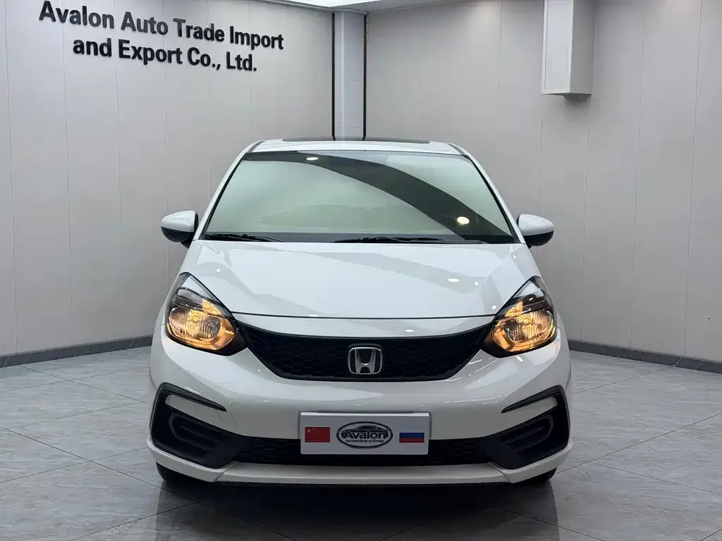 Honda Fit — фото 6