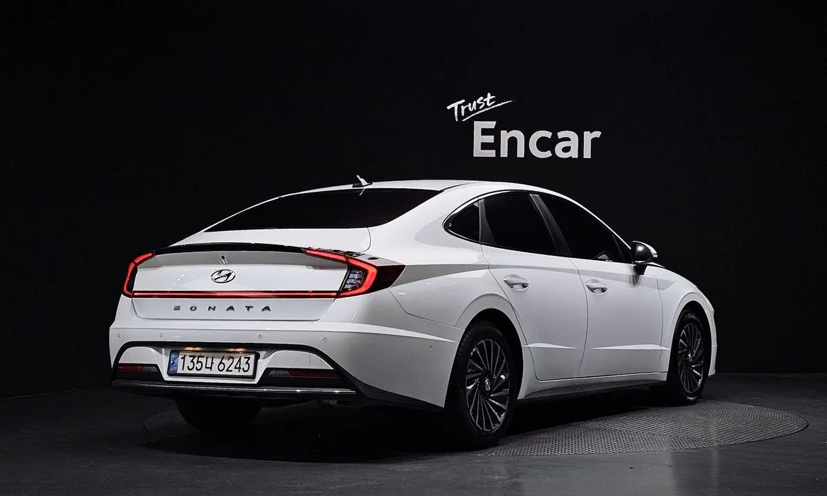 Hyundai Sonata 2023 из KR, фото 3