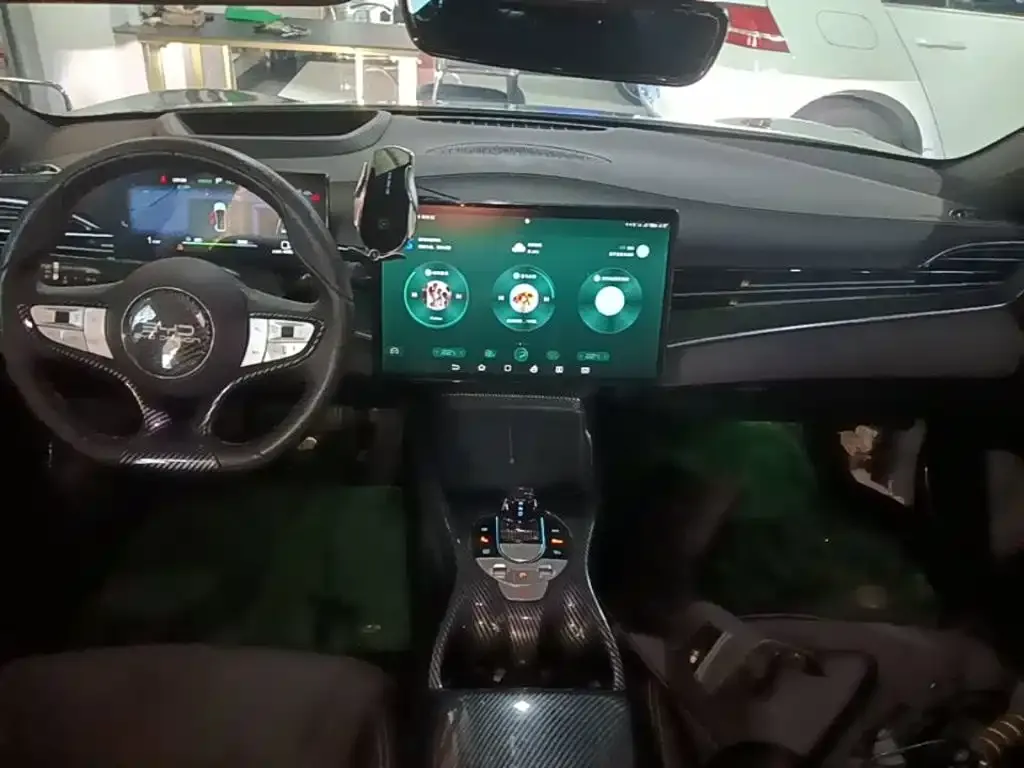 BYD Seal — фото 7