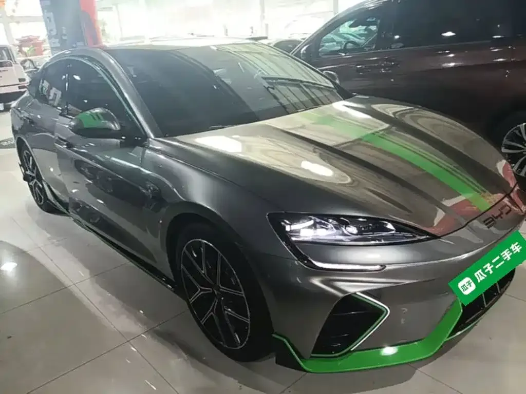 BYD Seal — фото 6