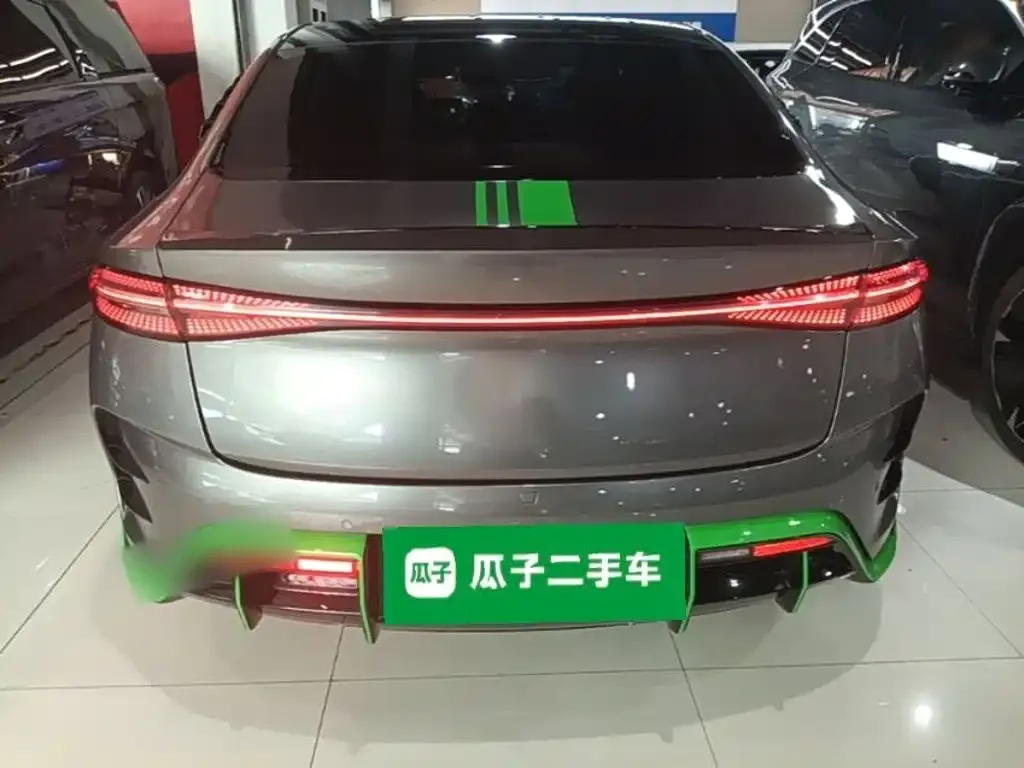 BYD Seal — фото 2