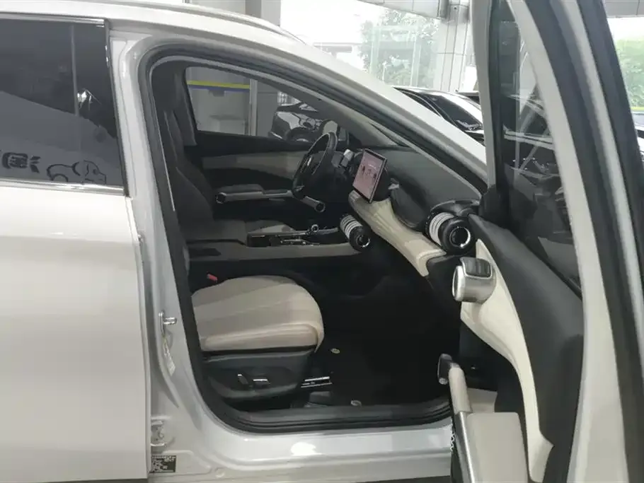 BYD Yuan Plus 2024 из CN, фото 8