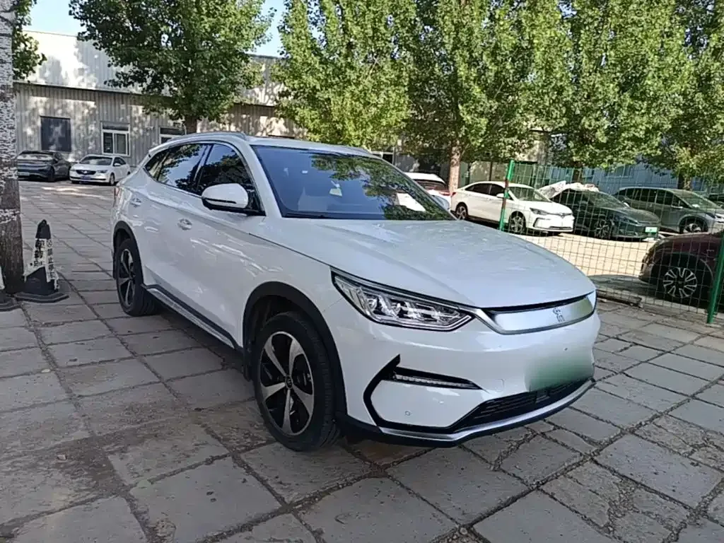 BYD PLUS New Energy — фото 10