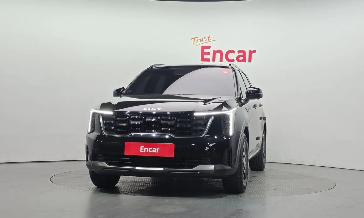 Kia Sorento — фото 6