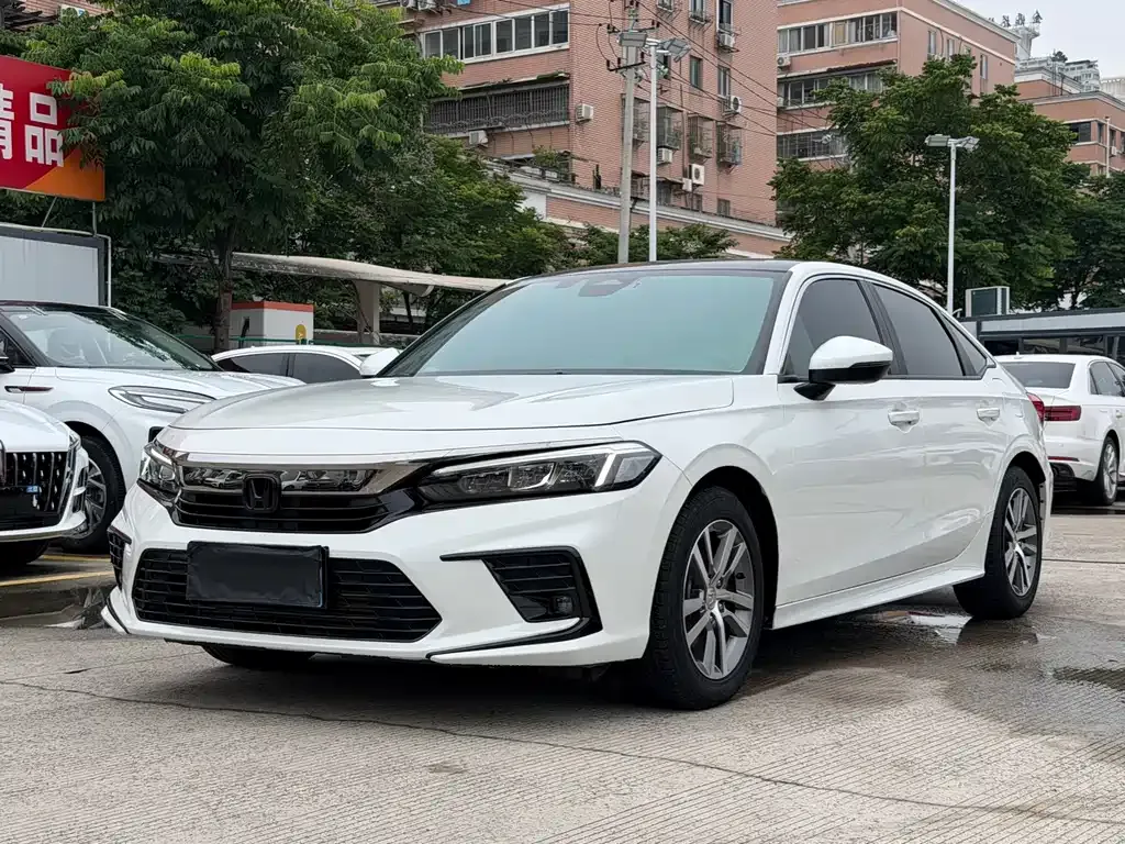 Honda Civic — фото 1