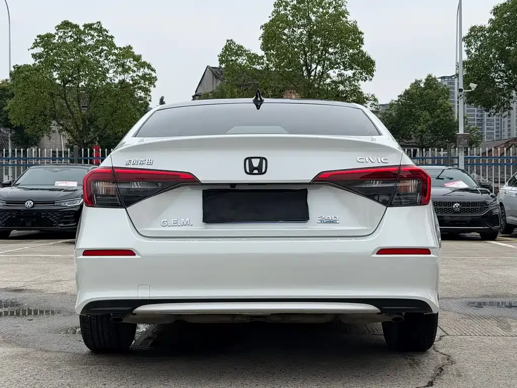 Honda Civic — фото 6