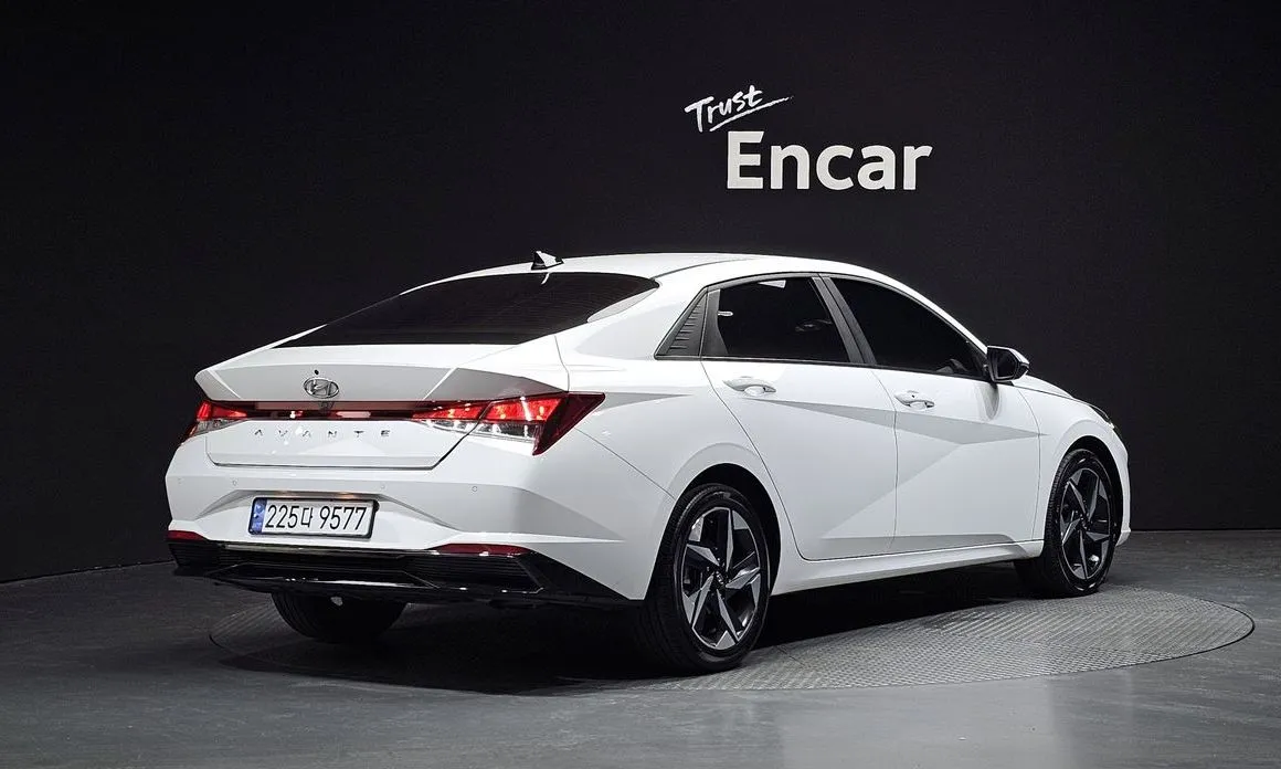 Hyundai AVANTE — фото 7