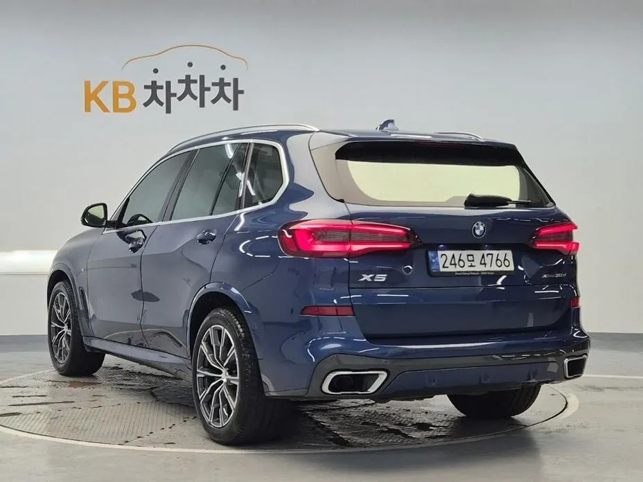 BMW X5 2021 из KR, фото 2