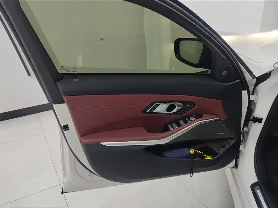BMW 3 Series — фото 10