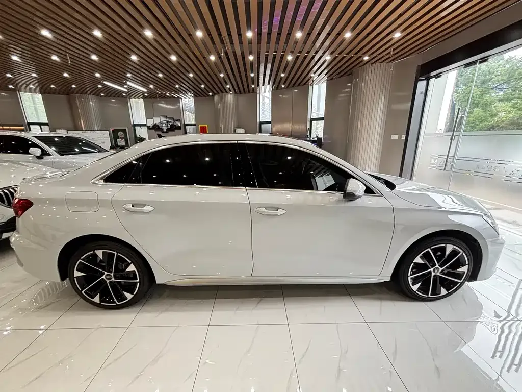 Audi A3 — фото 3