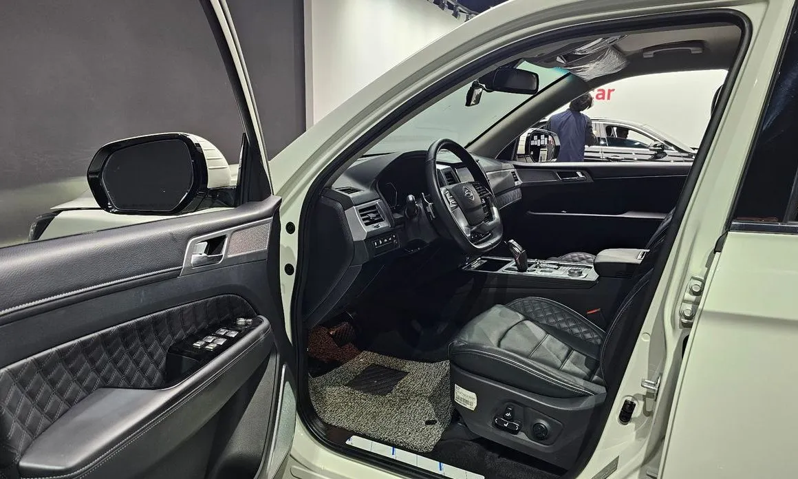 KG Mobility (Ssangyong) Rexton — фото 3
