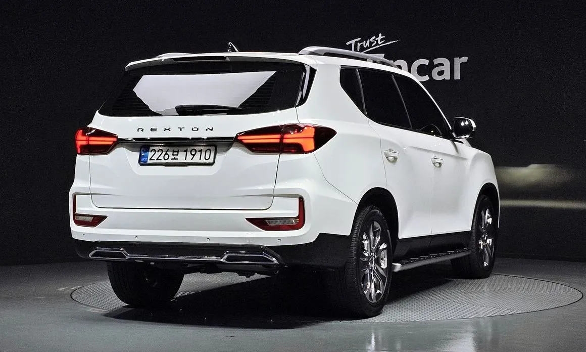 KG Mobility (Ssangyong) Rexton — фото 6