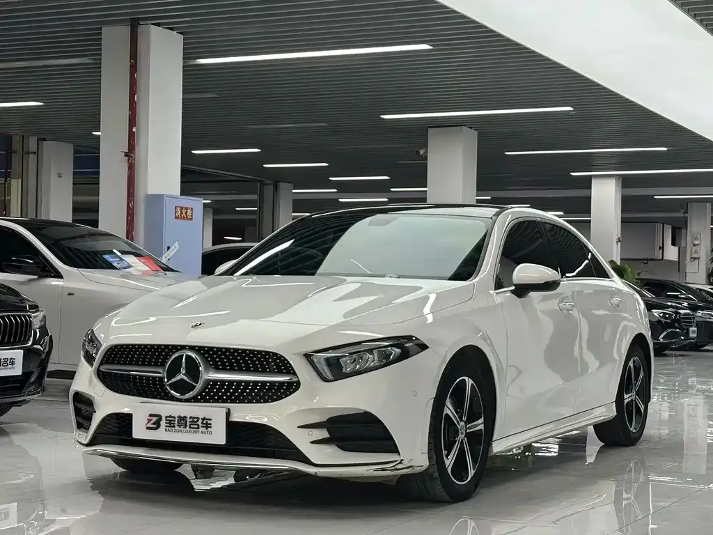 Mercedes-Benz A-Class — фото 1