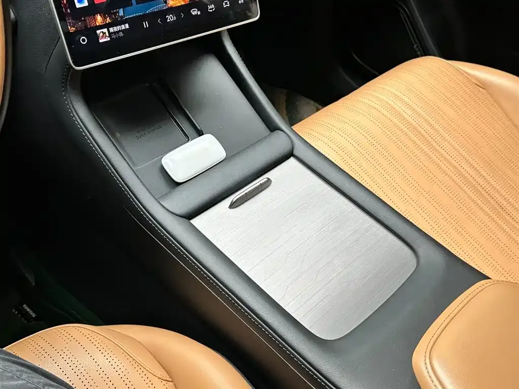 Geely Galaxy L7 — фото 6
