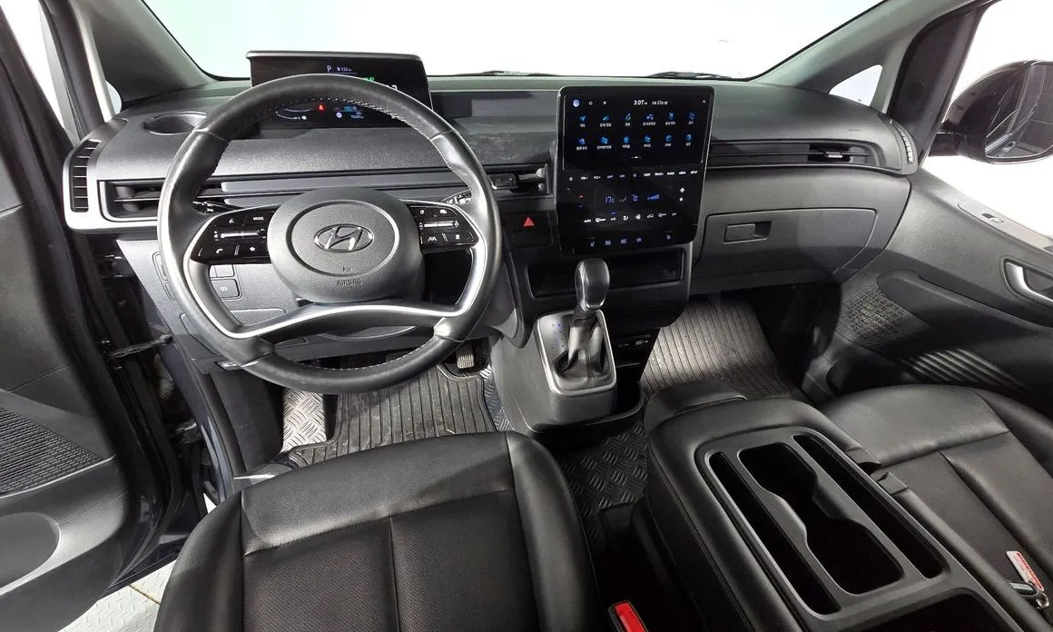 Hyundai Staria — фото 9