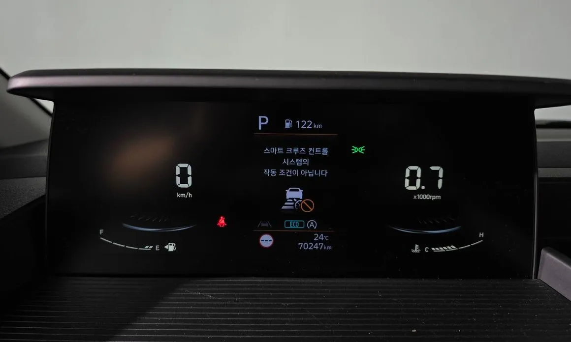 Hyundai Staria — фото 2