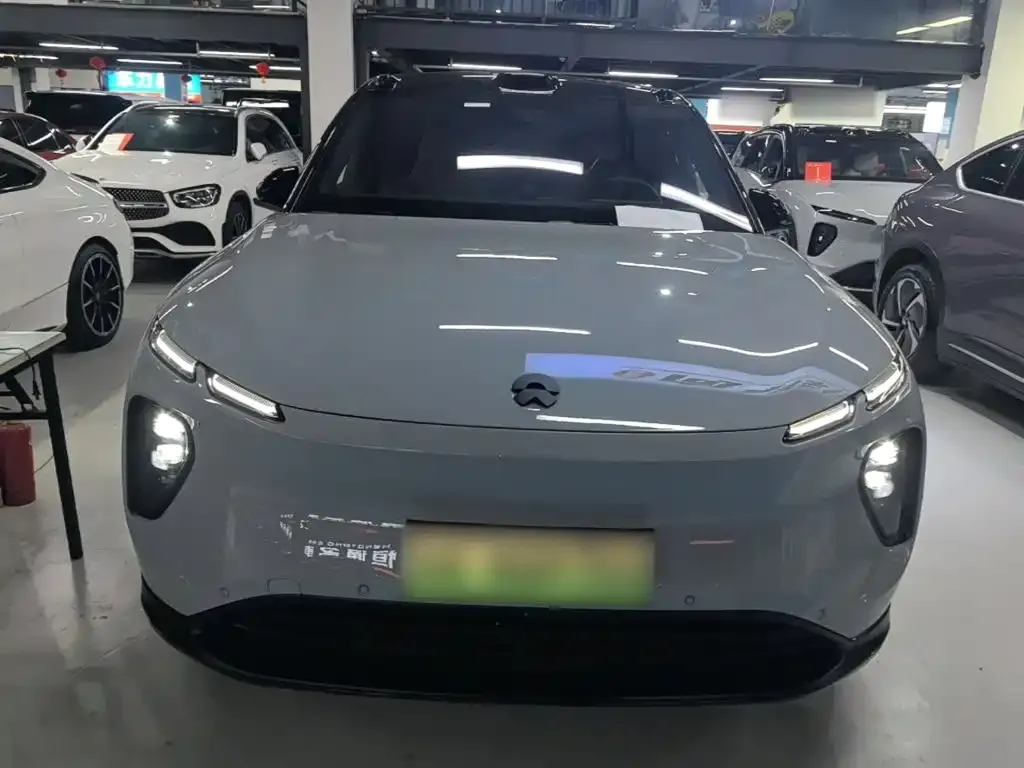 NIO EC6 — фото 7