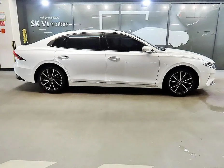 Hyundai Grandeur — фото 2