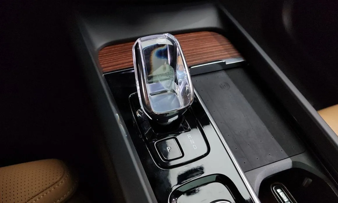 Volvo XC60 2023 из KR, фото 3