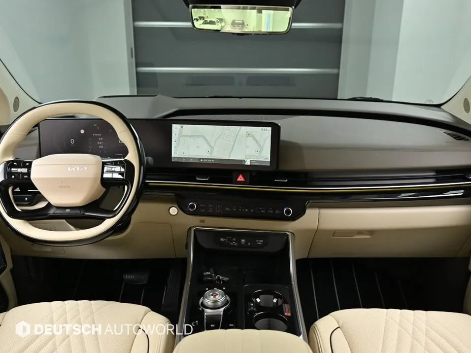 Kia Carnival — фото 10