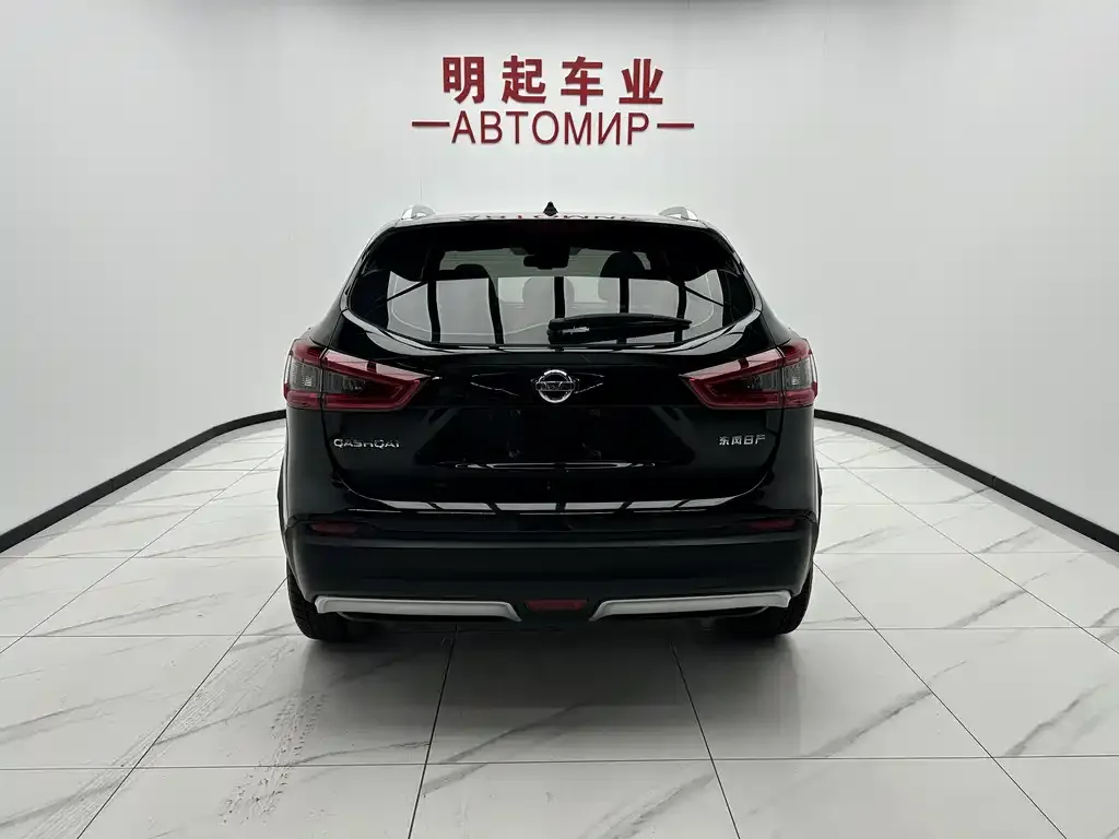 Nissan Qashqai — фото 4